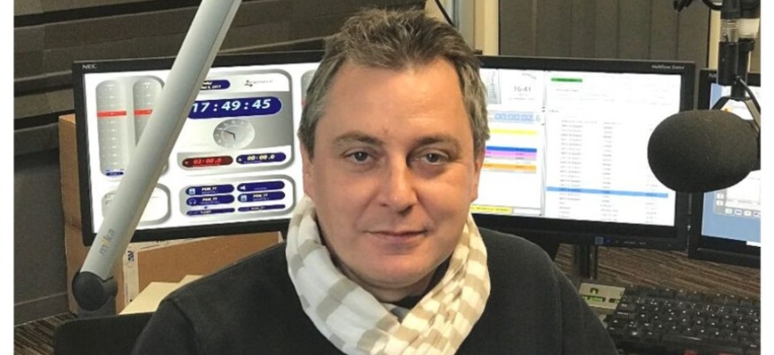 N Radio La Phrase Qui Paye Cash Disparition : Alexandre Pagès, PDG de N'Radio, est décédé - N'Radio